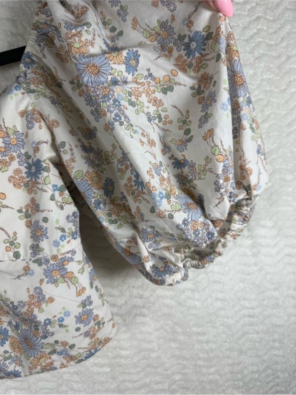 Floral Puff-Sleeve Crop Top - Picture 3 of 6